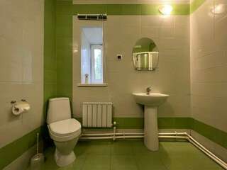 Гостиница Матрёшка Тольятти Бюджетный двухместный номер с 1 кроватью-10